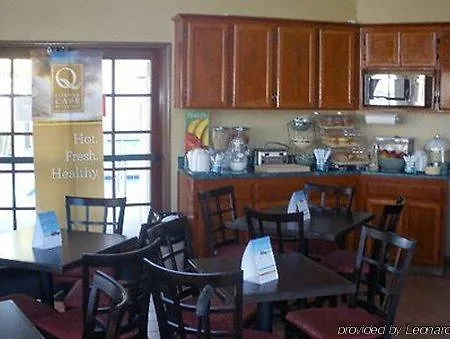 Quality Inn & Suites Camarillo-Oxnard 