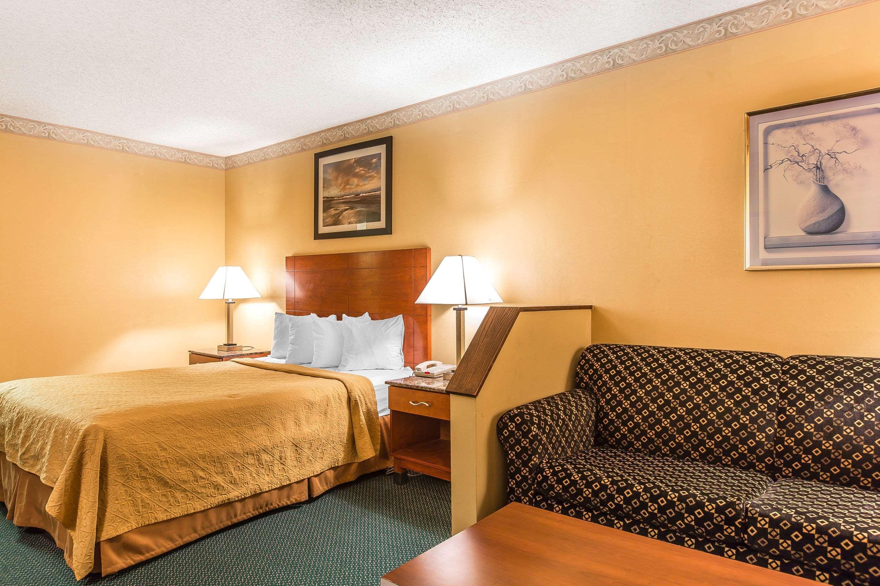 Quality & Camarillo-oxnard Hotel Camarillo