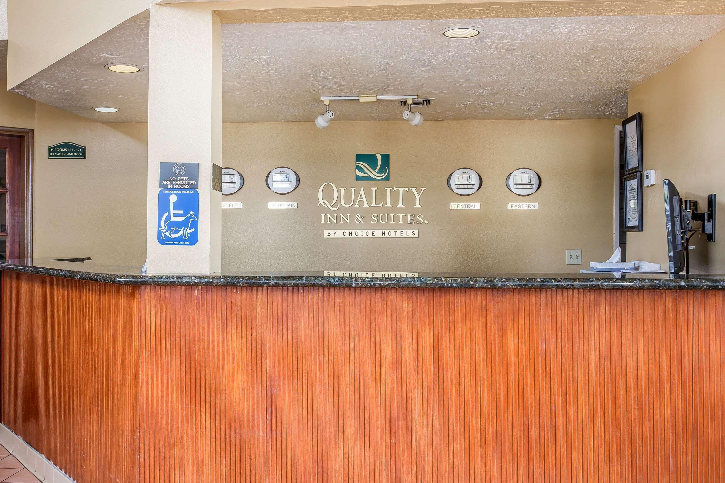 Quality & Camarillo-oxnard Hotel Camarillo