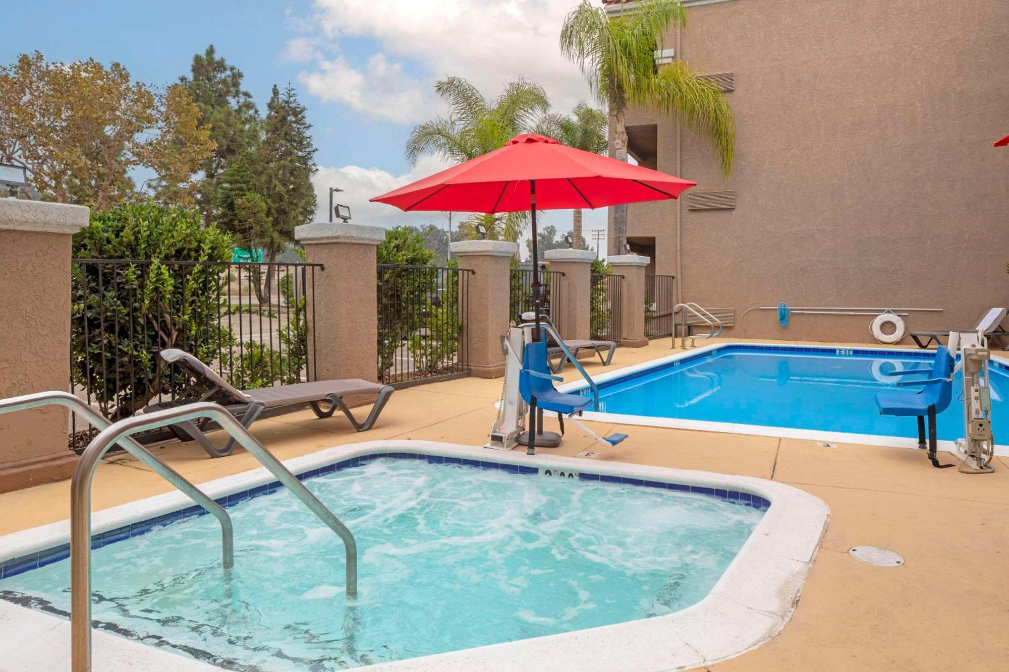 Quality & Camarillo-oxnard
