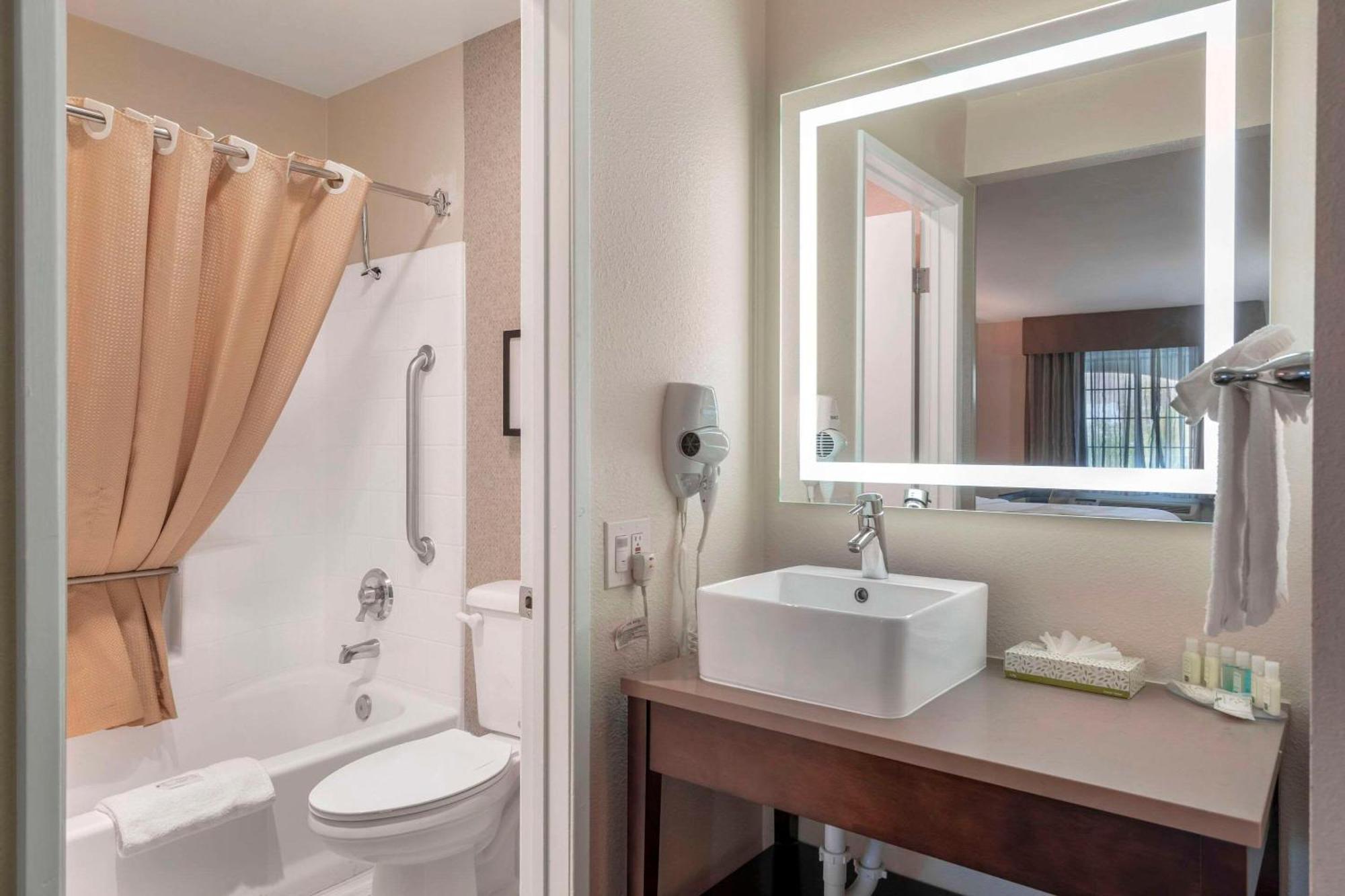 Quality & Camarillo-oxnard Camarillo