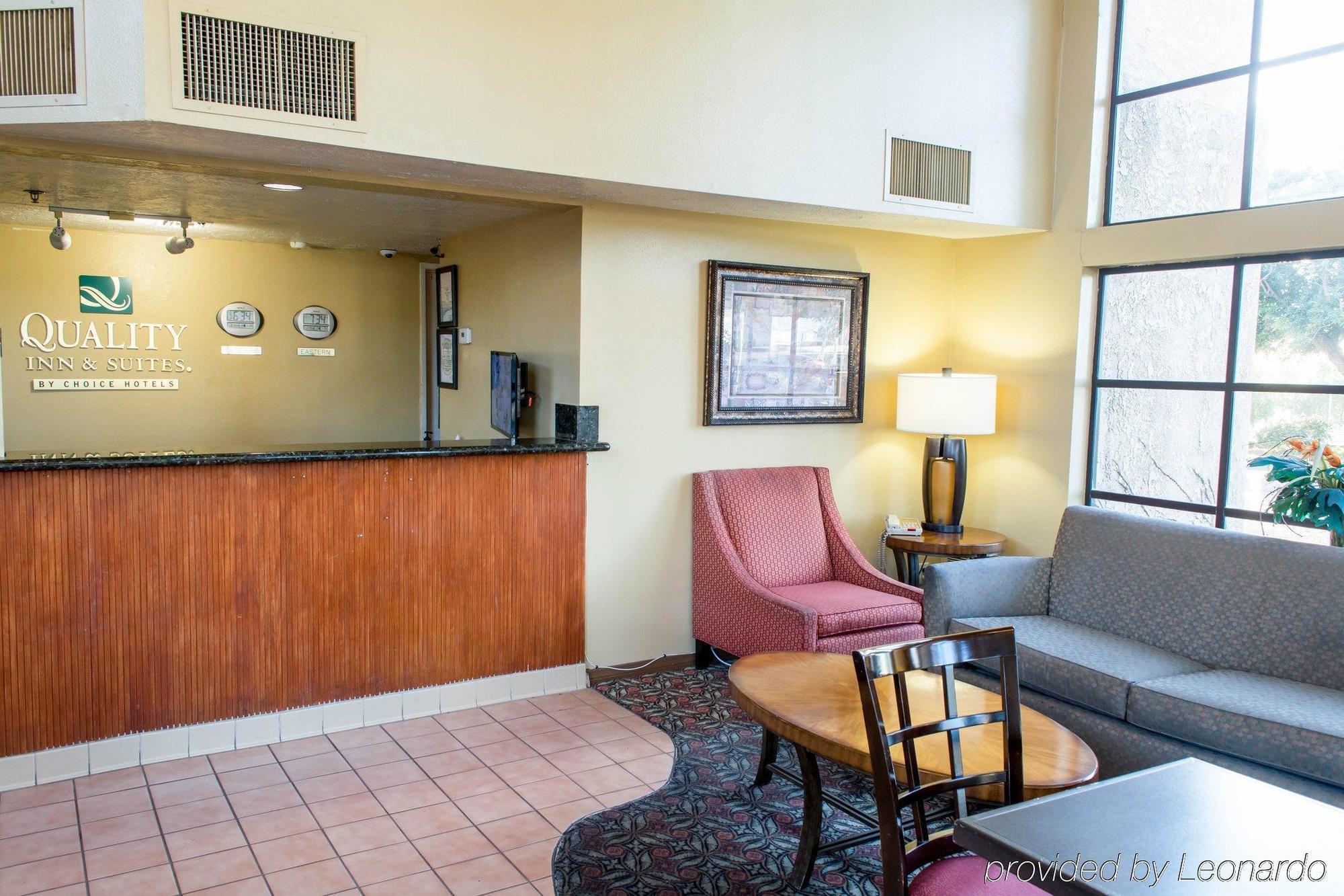 Quality & Camarillo-oxnard Hotel Camarillo