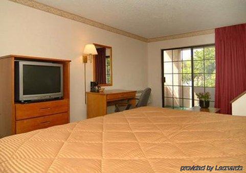Hotel Quality Inn&suites Camarillo-oxnard